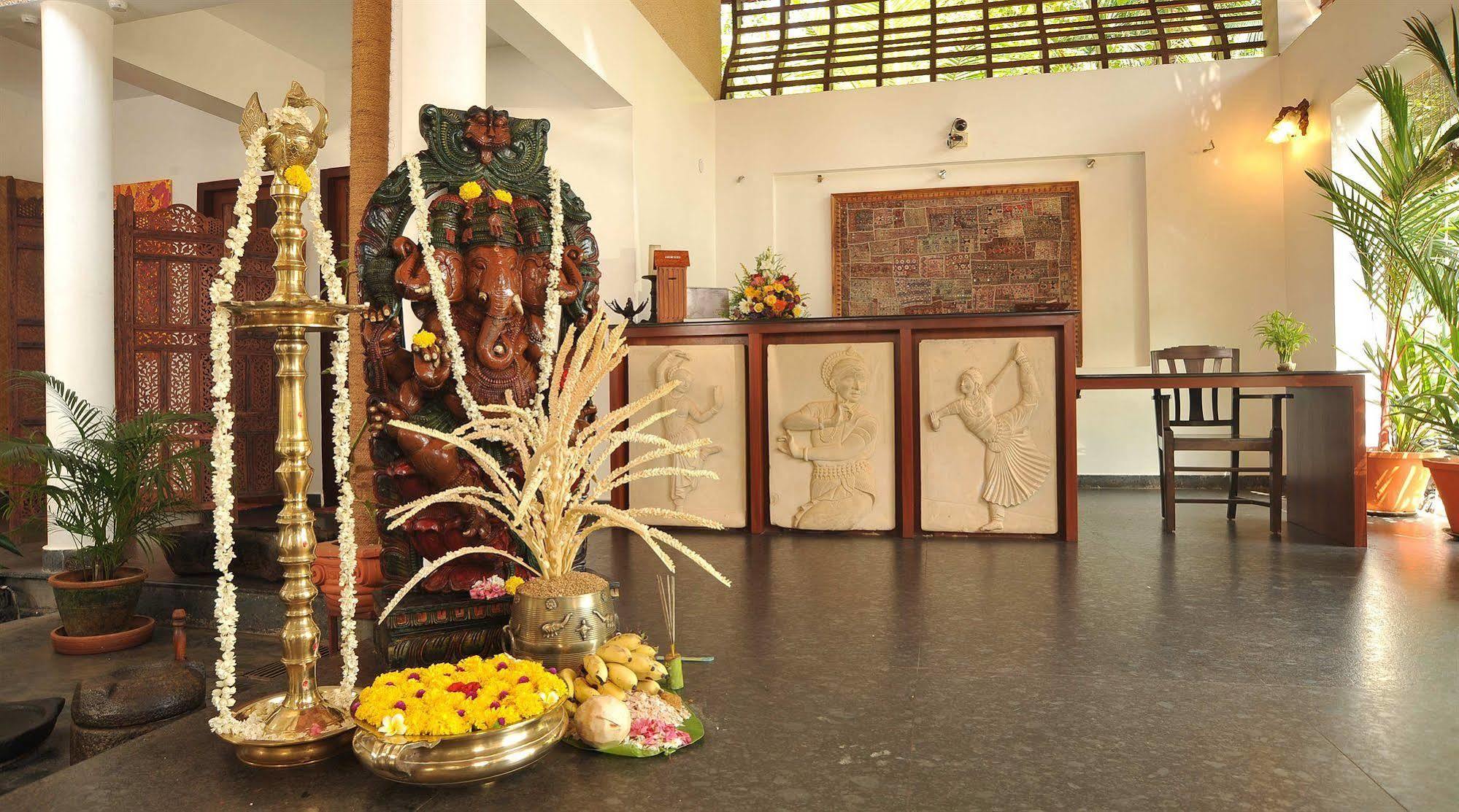Hotel Ananda Lakshmi Ayurveda Retreat Chowara Exteriér fotografie